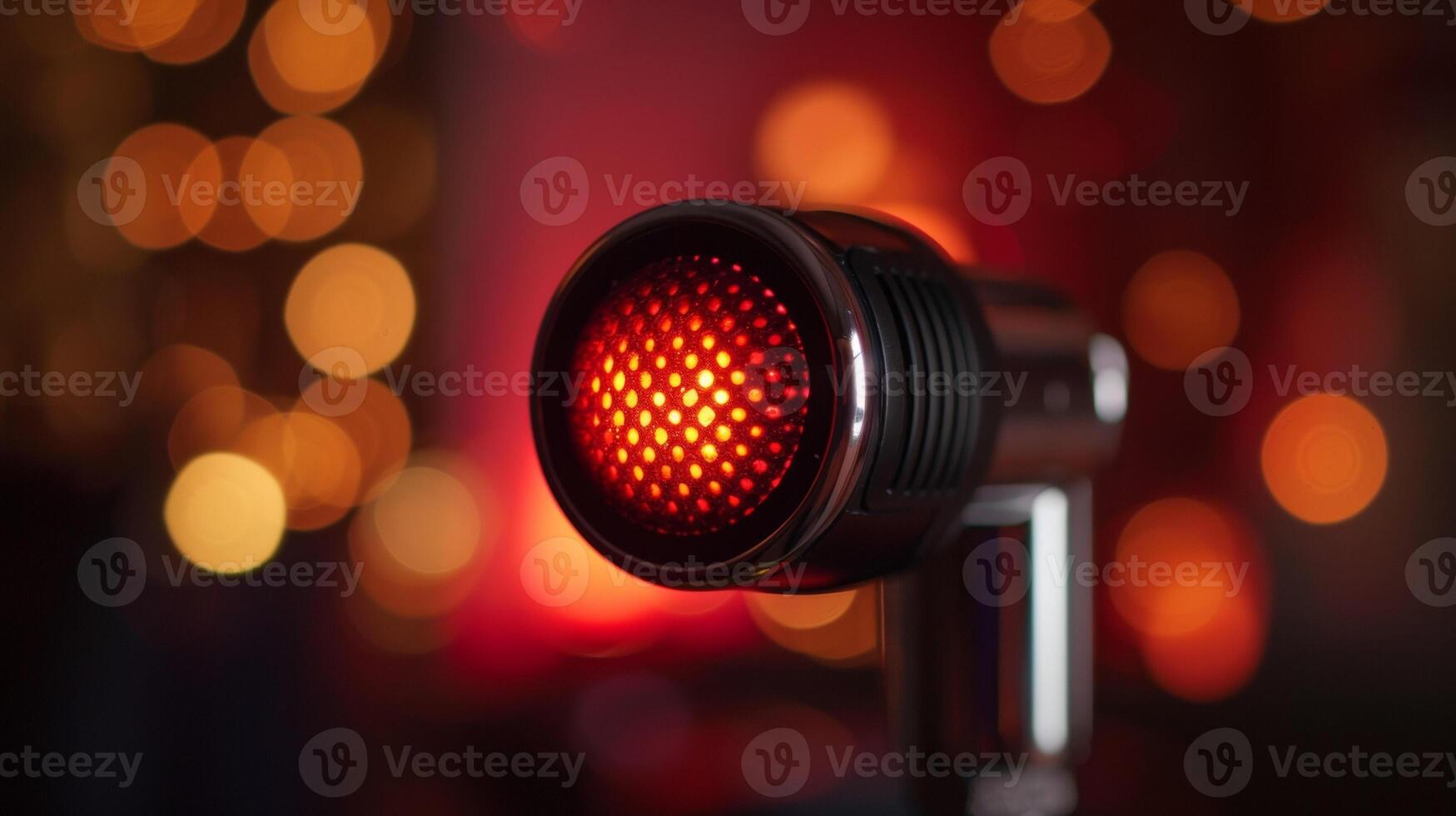 The temperature of the heater can be adjusted with precision as it offers a range of settings from low to high photo