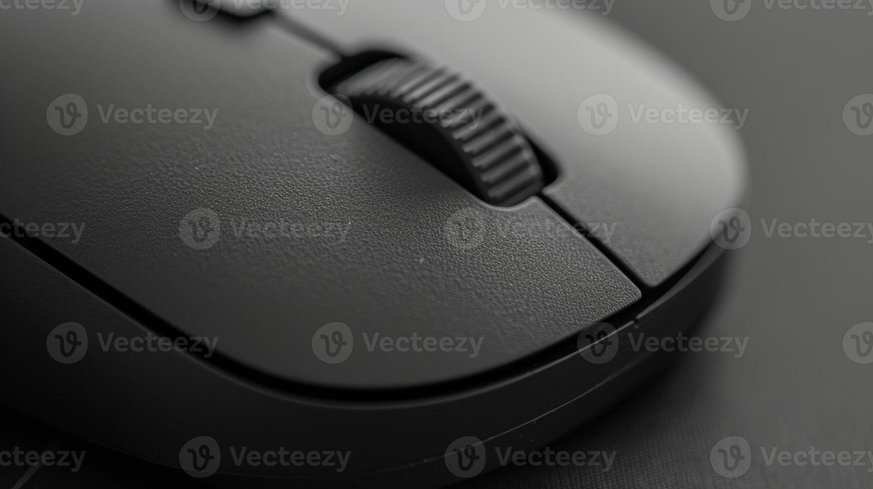 The matte finish of the mouse buttons give a smooth touch and slide against the fingertips perfect for quick and accurate clicks photo
