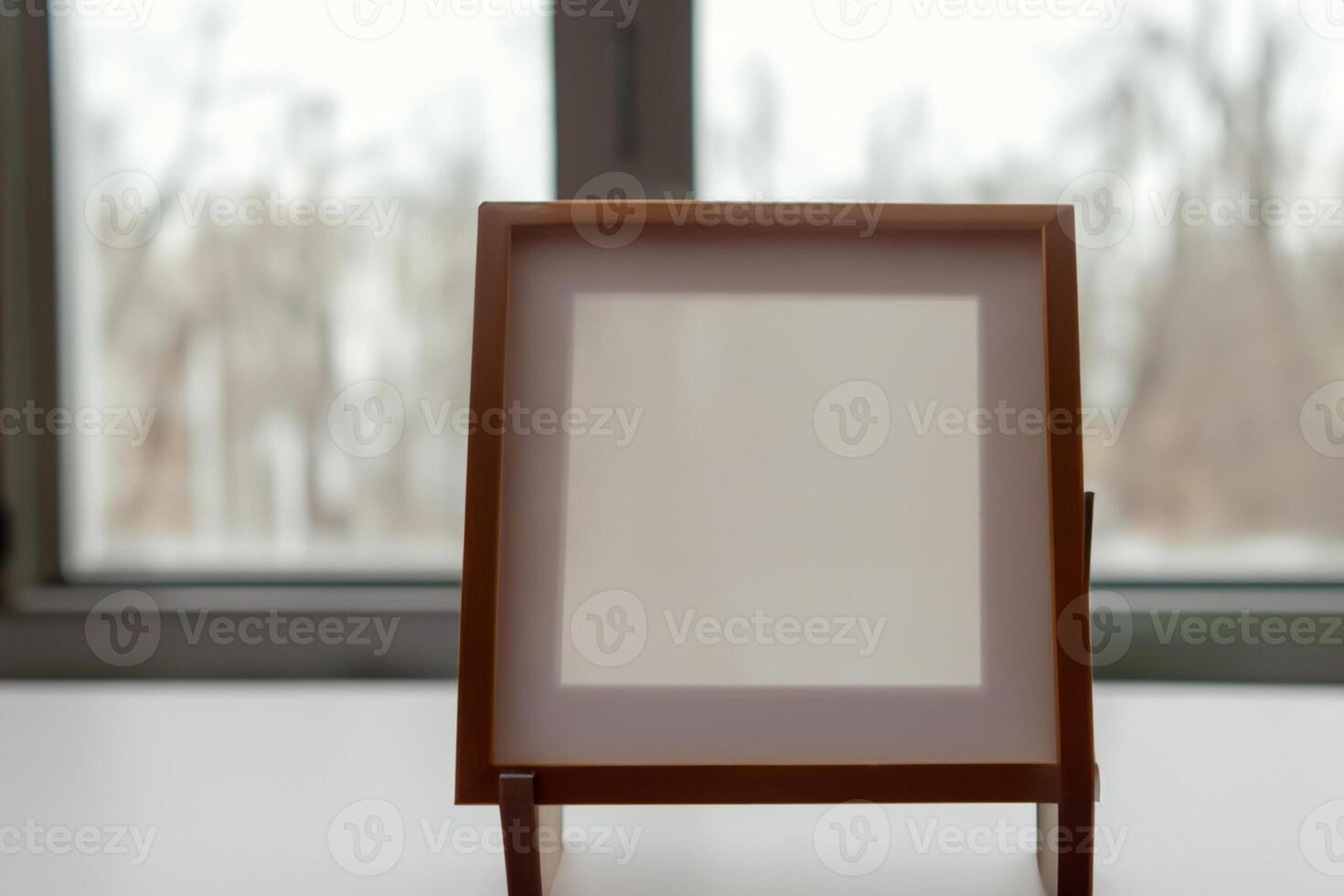 Natural Mockup Photo Paper on Wooden Table for a Realistic and Authentic Presentation, Perfect for Showcasing Designs with a Natural Feel