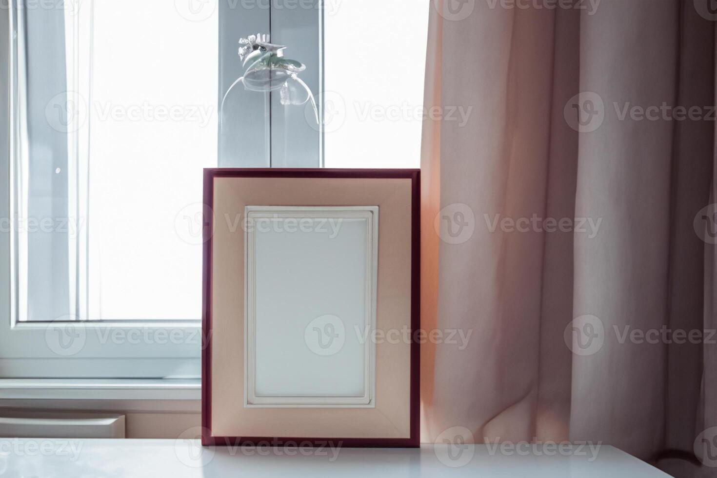 Natural Mockup Photo Paper on Wooden Table for a Realistic and Authentic Presentation, Perfect for Showcasing Designs with a Natural Feel