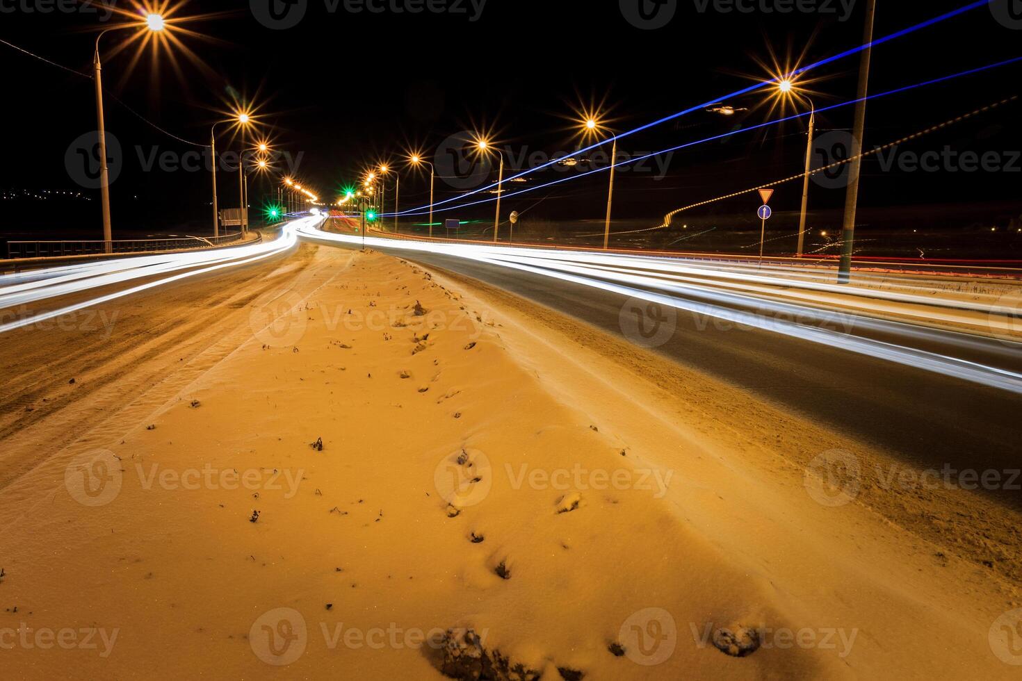 Night city movement photo