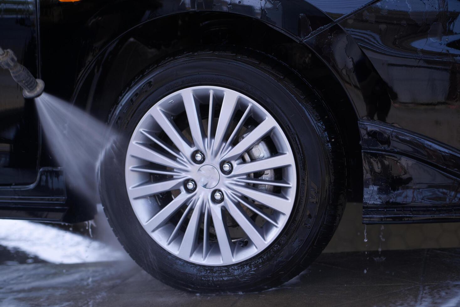 People washing cars photo