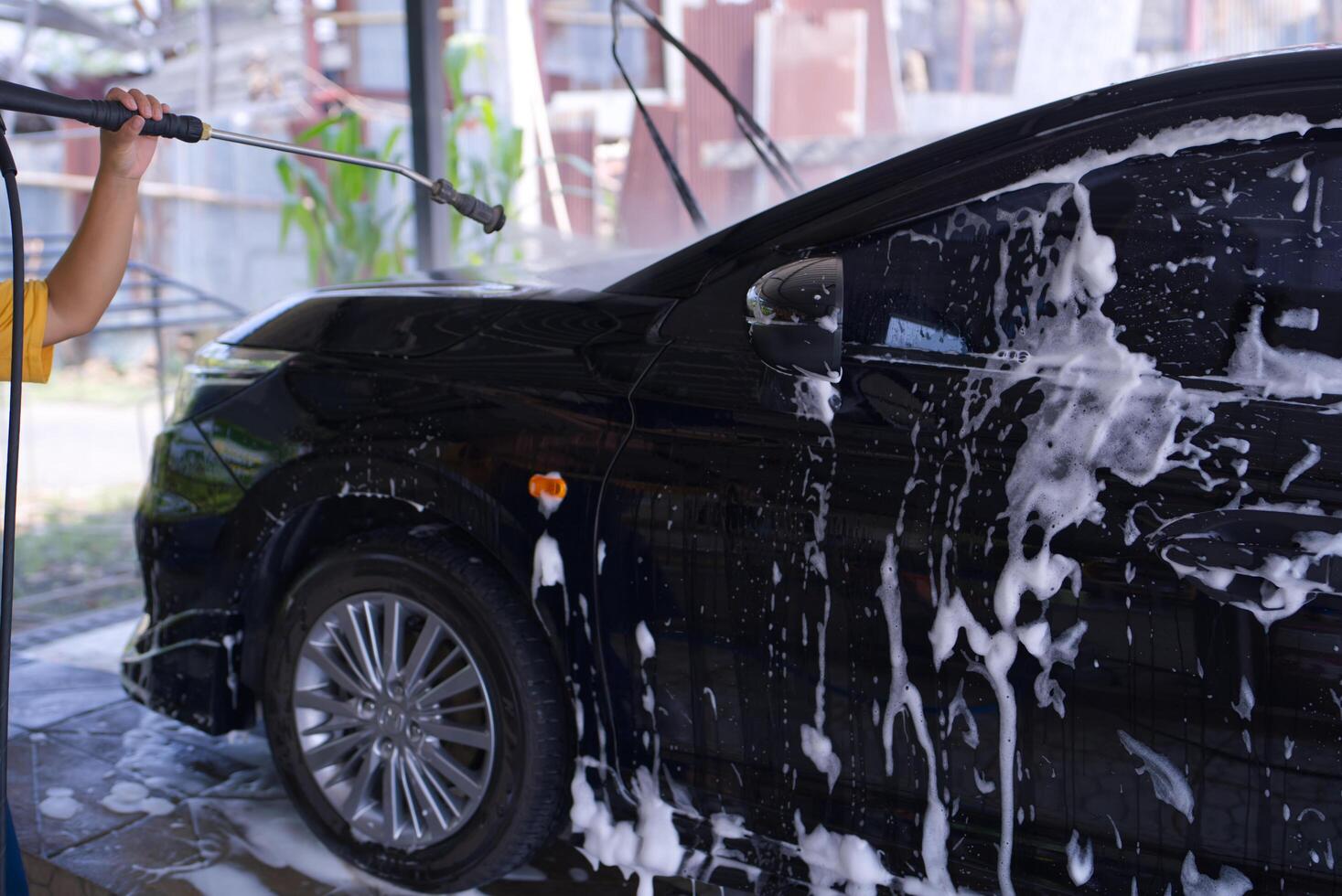 People washing cars photo