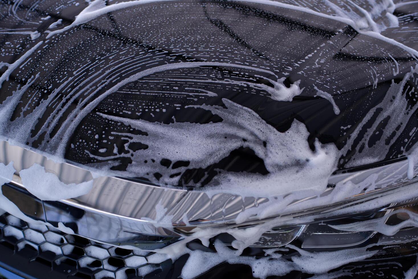 People washing cars photo
