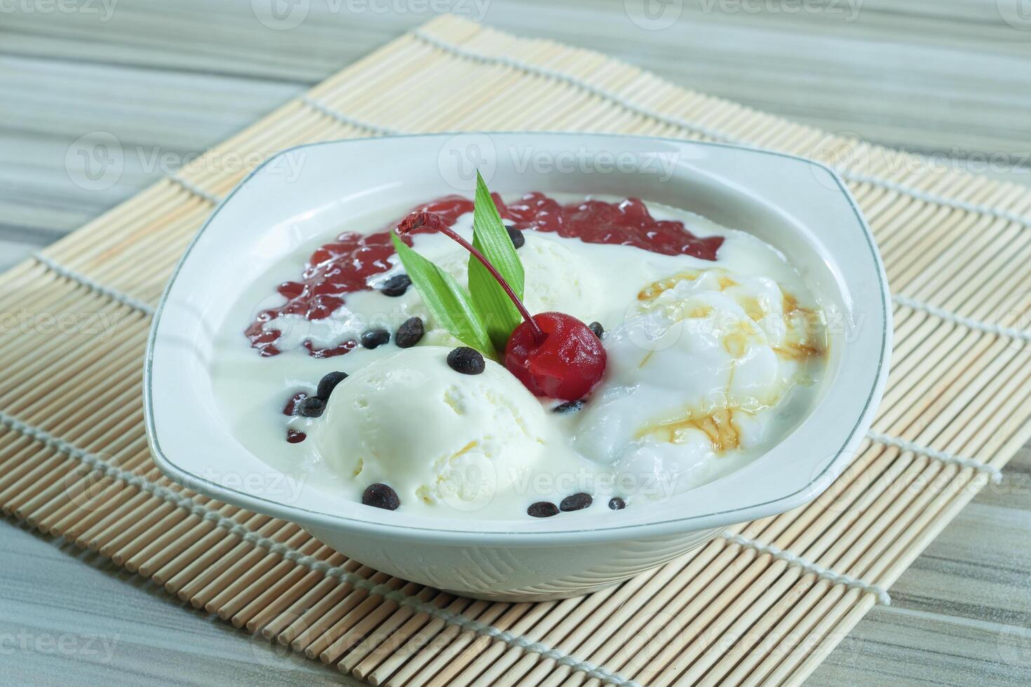 Bubur Sumsum or Multi Cereal porridge with Float photo