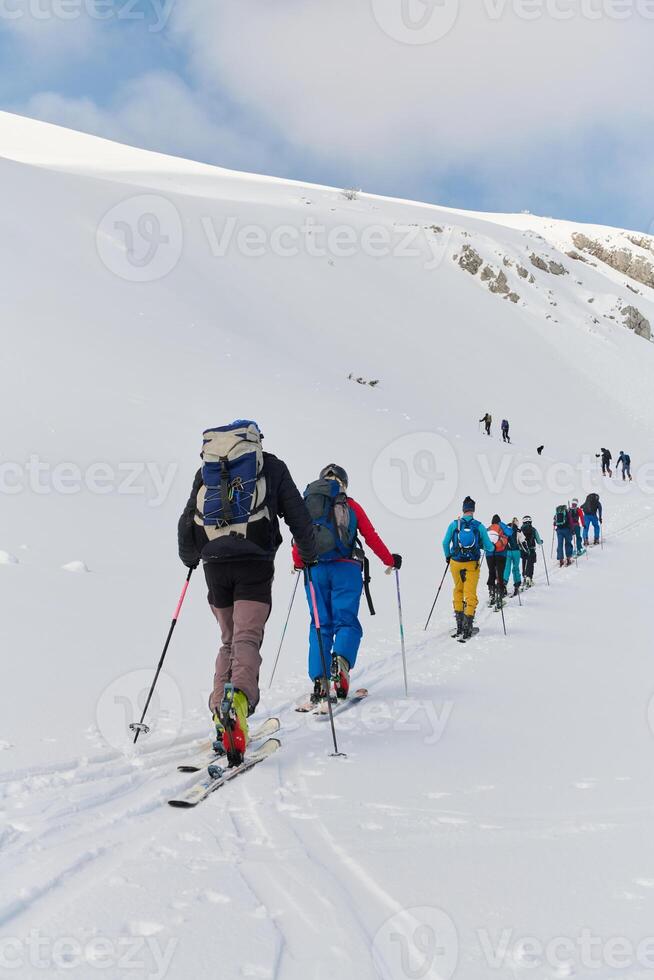 Pushing Limits on High. A Team of Experts Conquers the Backcountry photo