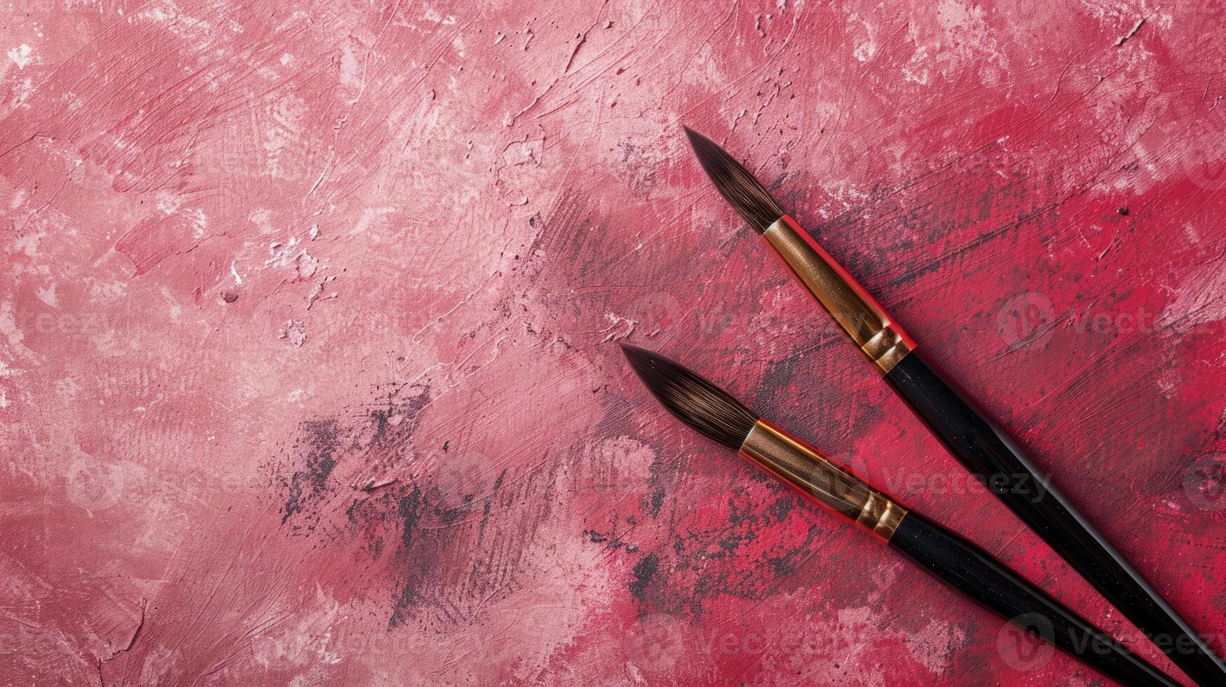 Dusty rose background featuring a calligraphy brush, perfect for copyspace photo