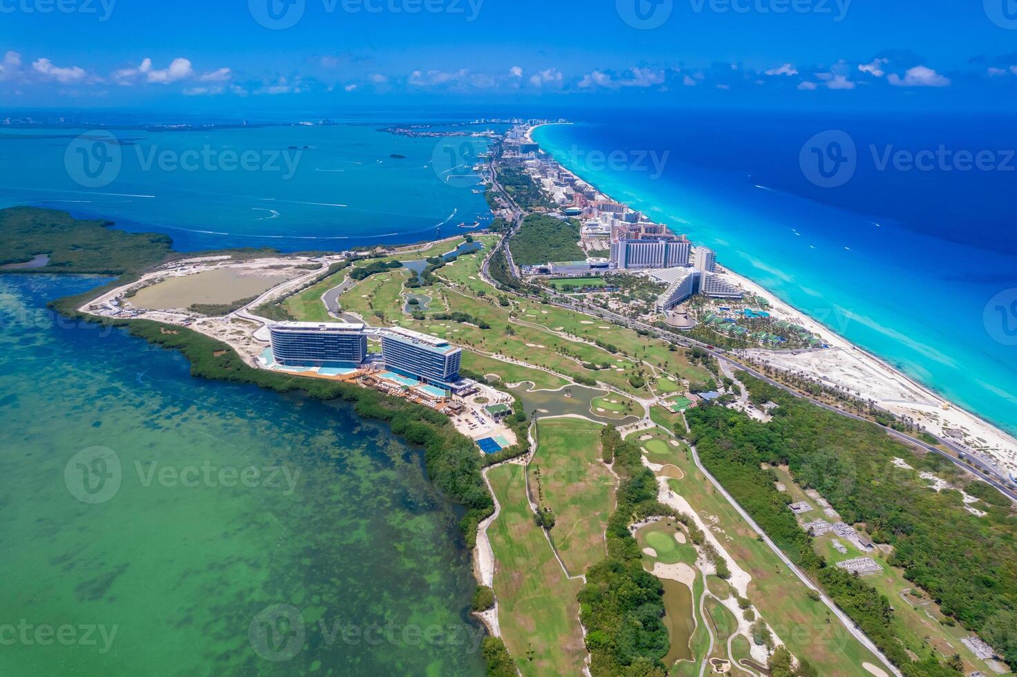 El Mirador dolphin beach, Cancun photo