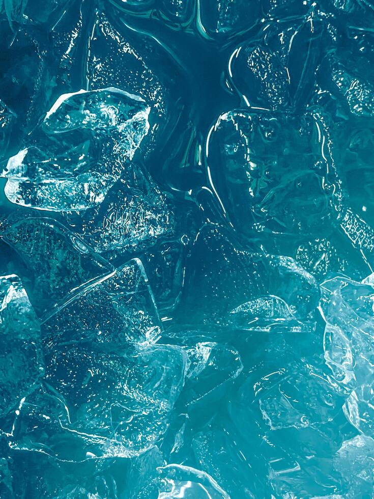 icecubes background,icecubes texture,icecubes wallpaper,ice helps to feel refreshed and cool water from the icecubes helps the water refresh your life and feel good.ice drinks for refreshment business photo