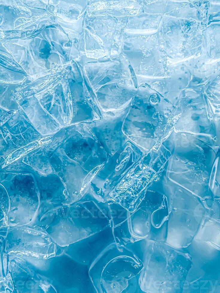 icecubes background,icecubes texture,icecubes wallpaper,ice helps to feel refreshed and cool water from the icecubes helps the water refresh your life and feel good.ice drinks for refreshment business photo