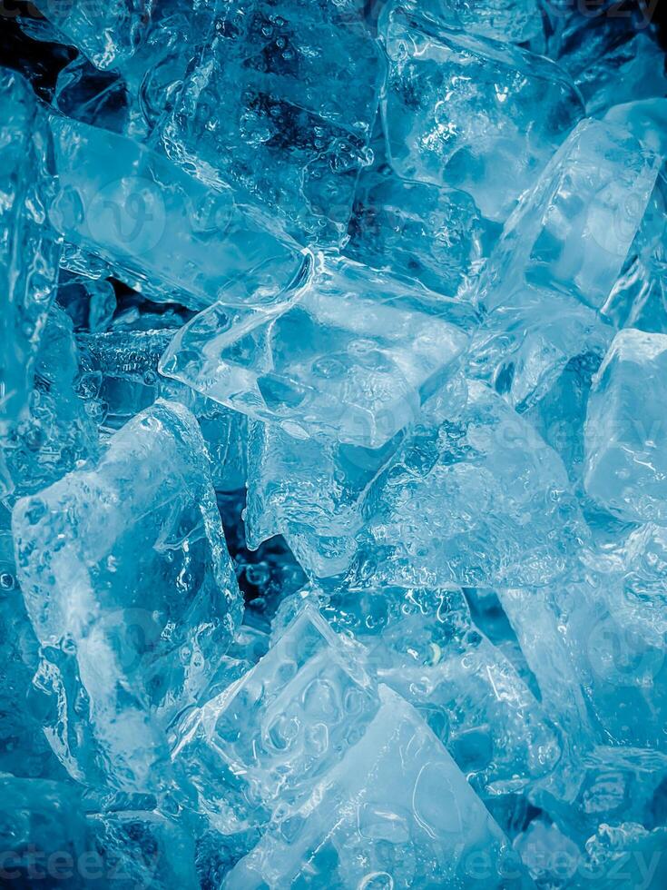 icecubes background,icecubes texture,icecubes wallpaper,ice helps to feel refreshed and cool water from the icecubes helps the water refresh your life and feel good.ice drinks for refreshment business photo