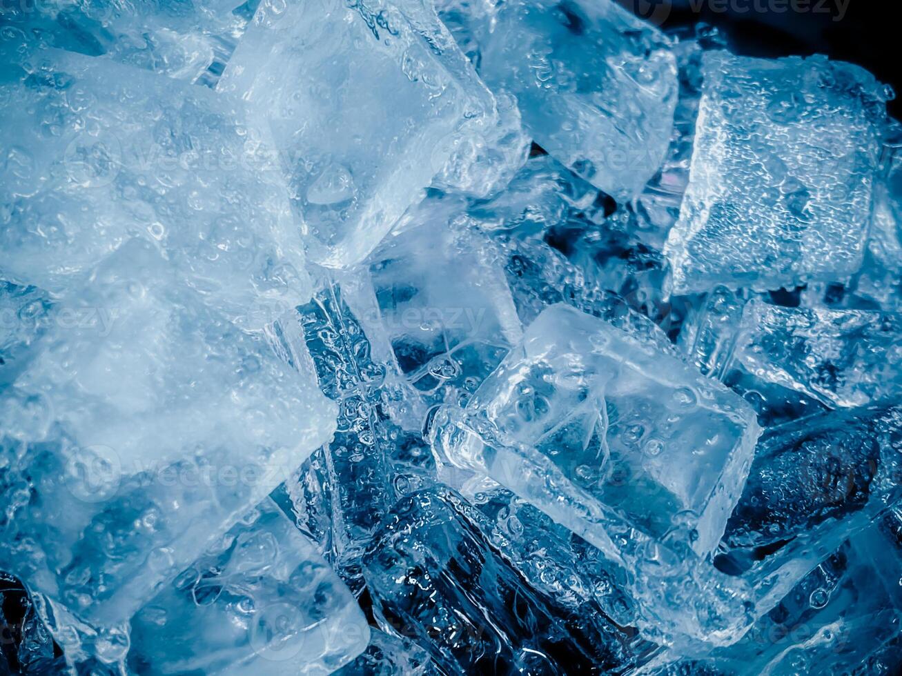 icecubes background,icecubes texture,icecubes wallpaper,ice helps to feel refreshed and cool water from the icecubes helps the water refresh your life and feel good.ice drinks for refreshment business photo