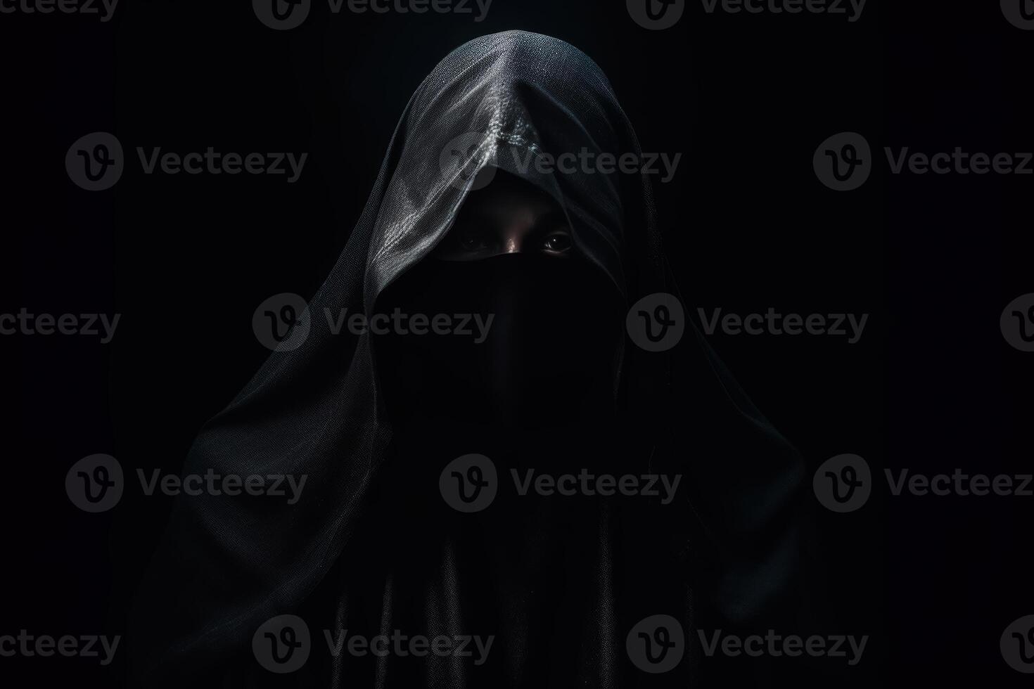 Shadowed Seer in Cloak photo
