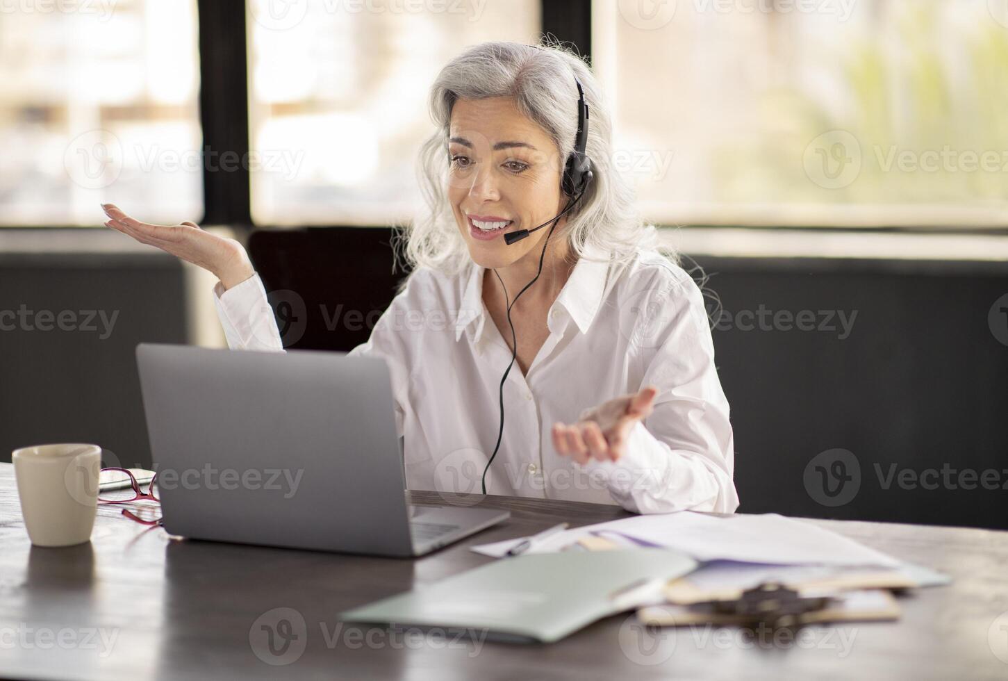 Customer Support. Hotline Operator Business Lady Making Call 