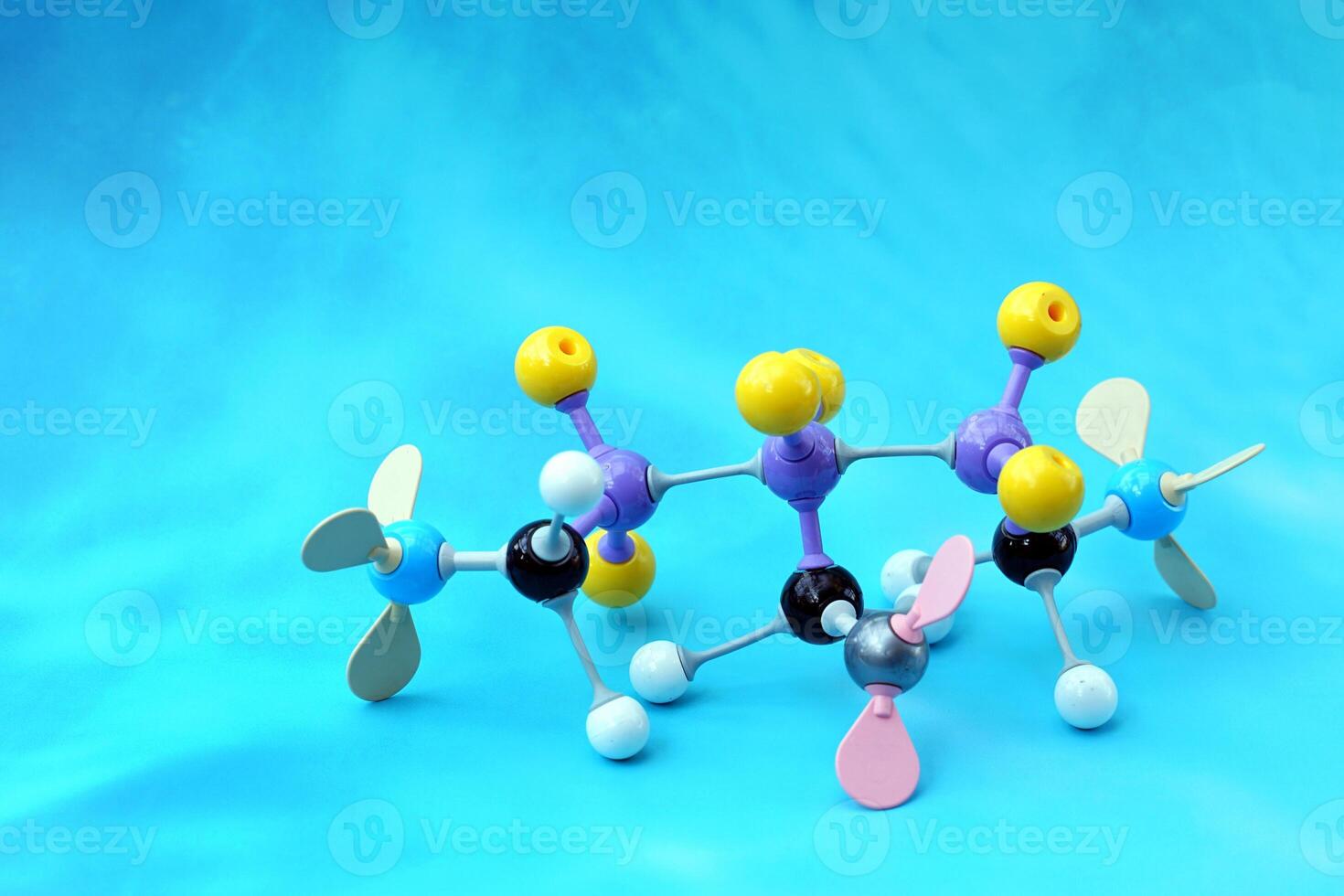 Simulate Shape of covalent molecules on a blue background. Soft and selective focus. photo
