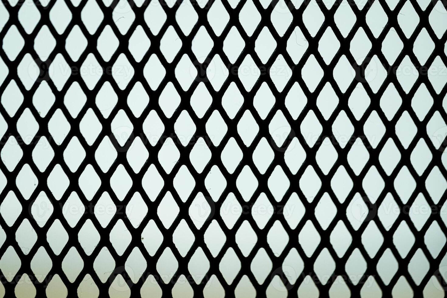 Diamond-shaped metal mesh pattern photo