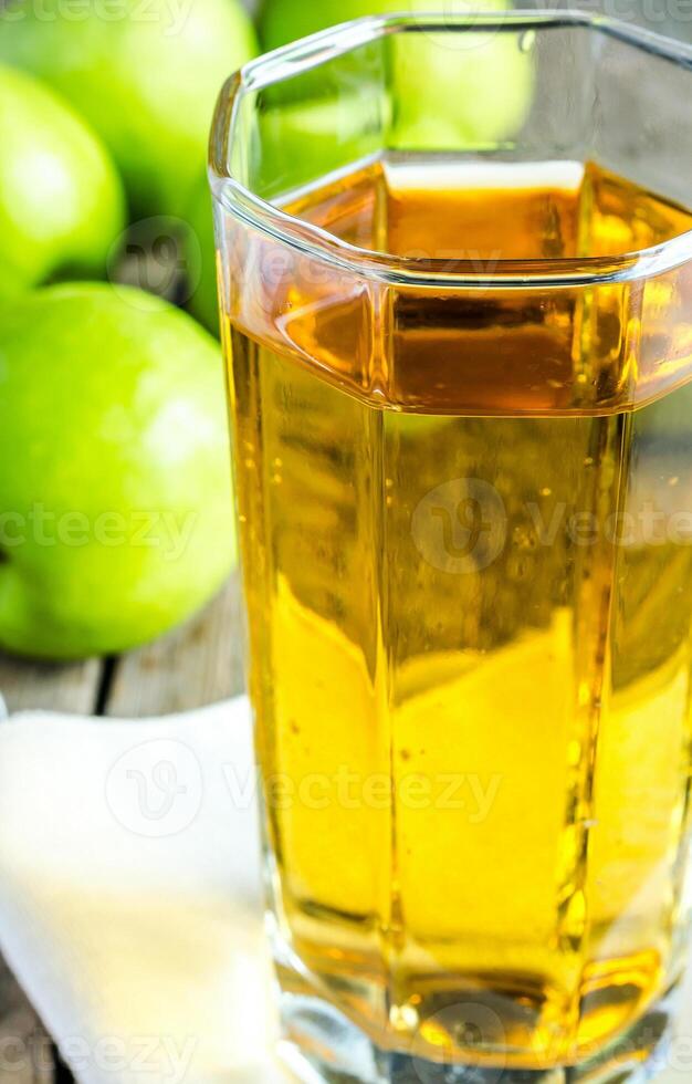 Apple juice with fresh apples photo