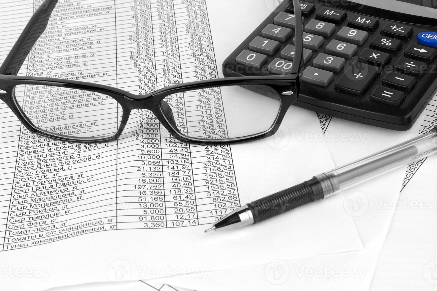 calculator and pen photo