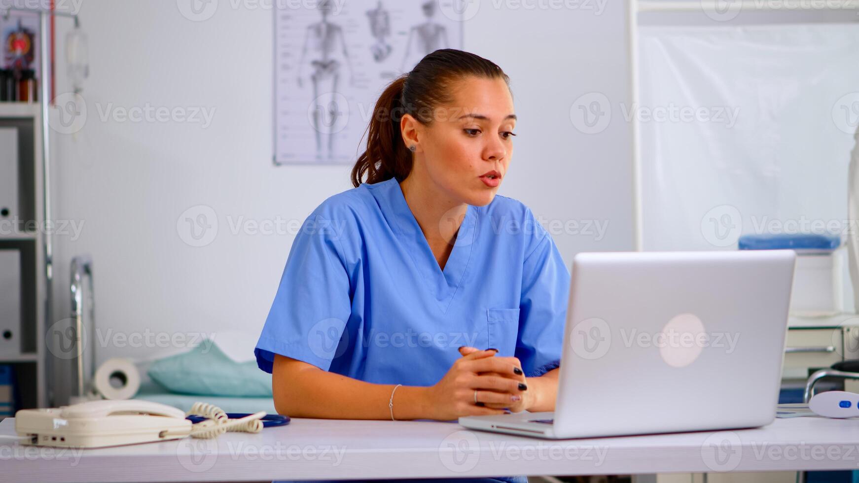 Woman practitioner assistant offering medical online advice for patient diagnosis. Physician using virtual discussion to consult patient, telemedicine and healthcare support, virtual meeting helping photo