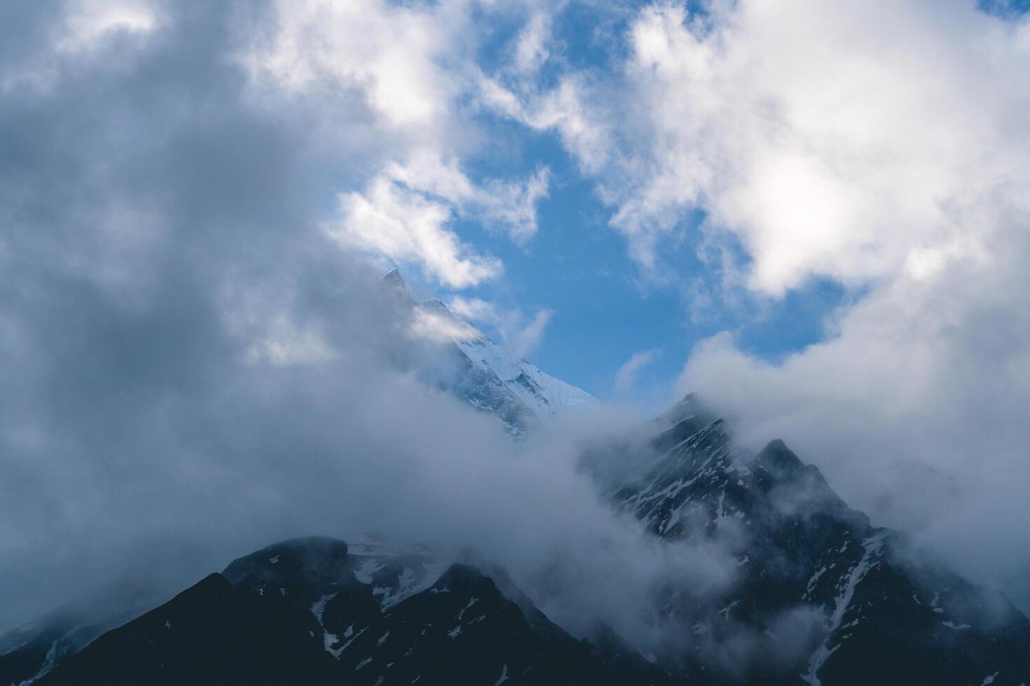 Mountain in Nepal, Annapurna Base Camp, Machapuchare Mountain, Annapurna Trekking, Travel in Nepal photo
