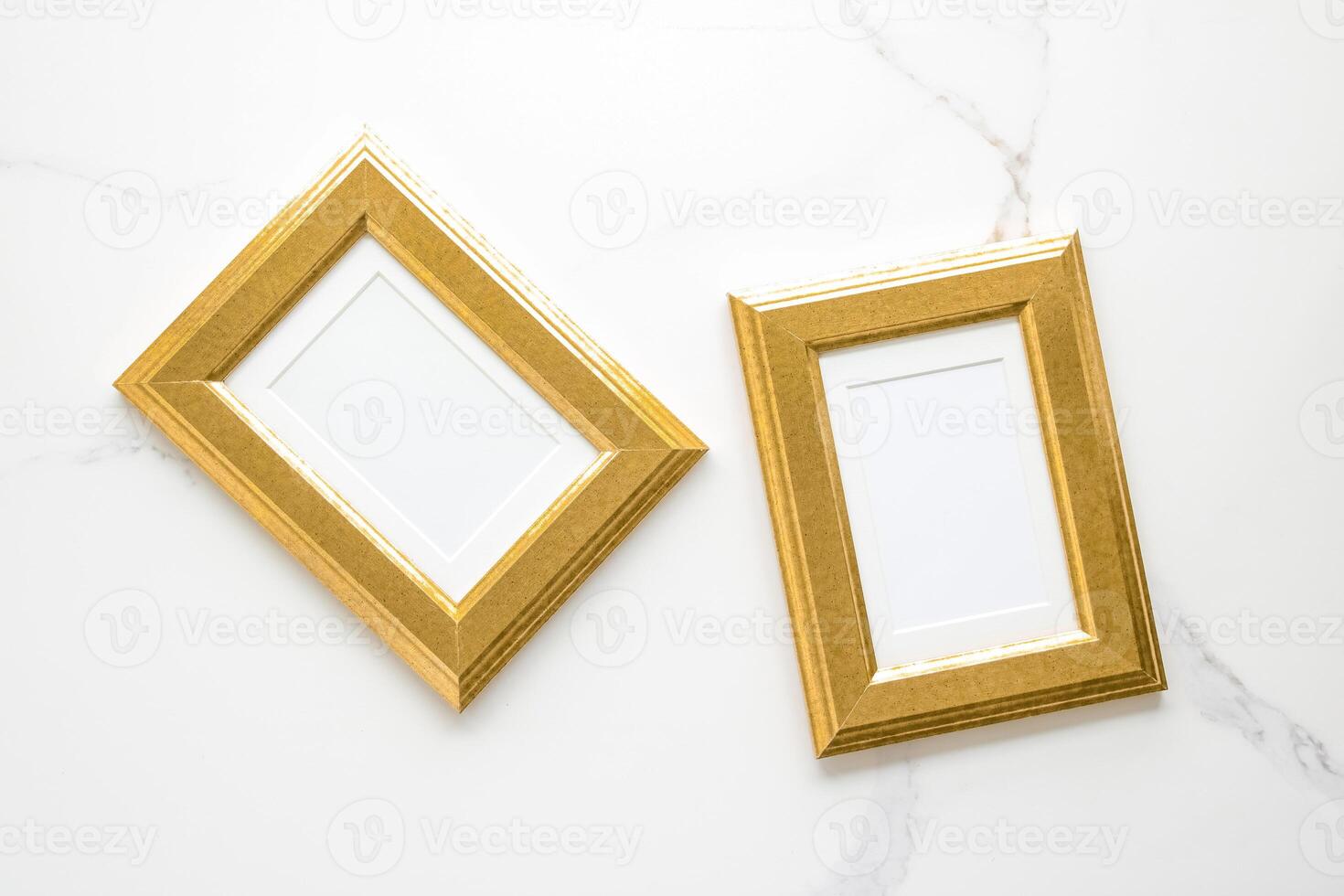 Decorate with chic and style photo