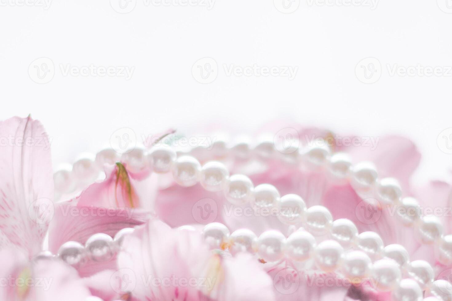 wonderful pearl jewellery photo