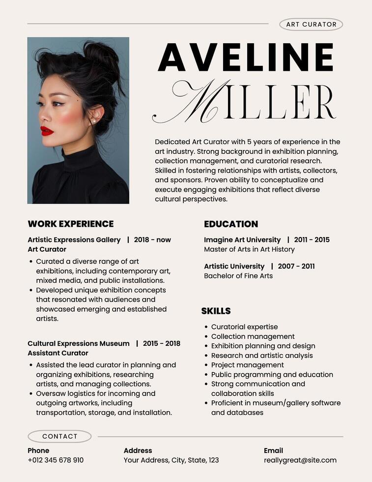 Minimalism Art Curator CV template