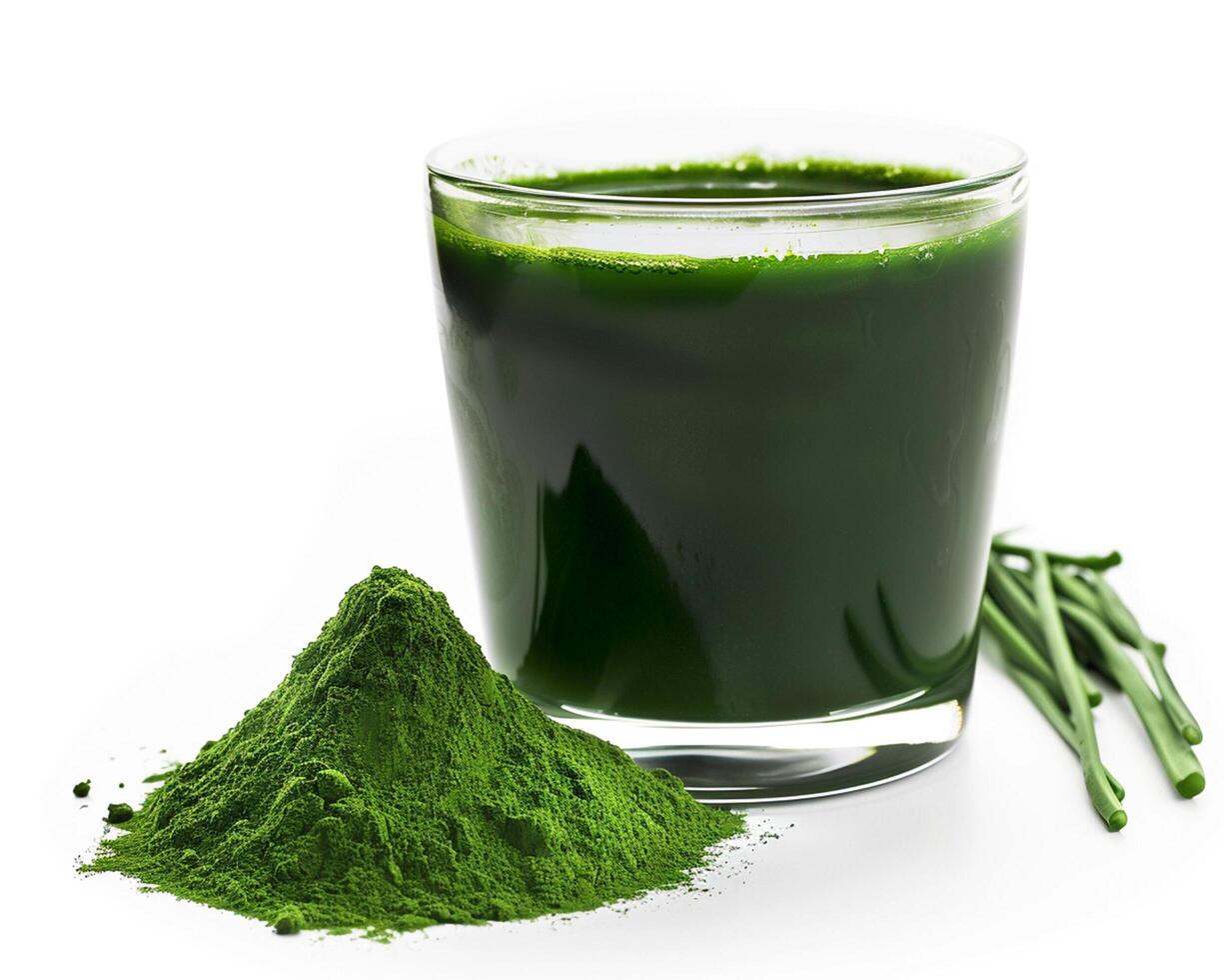 green juice with chlorella photo