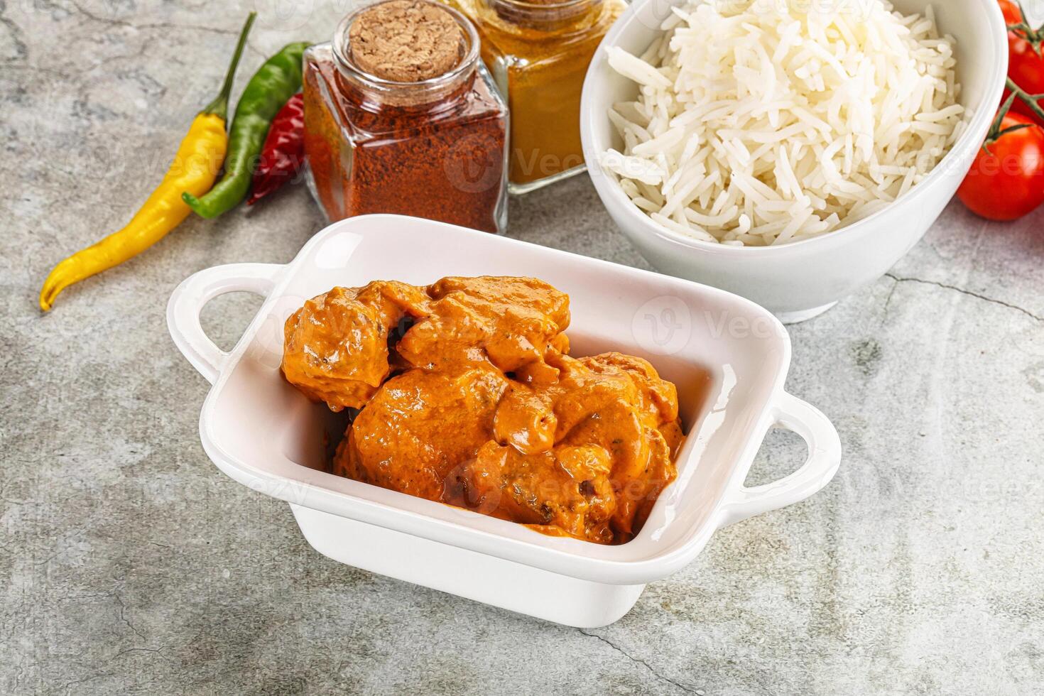 Indian cuisine - chicken butter masala photo