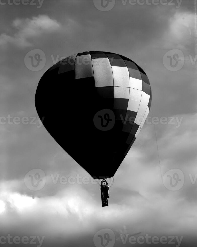 Black and white hot air balloons background photo