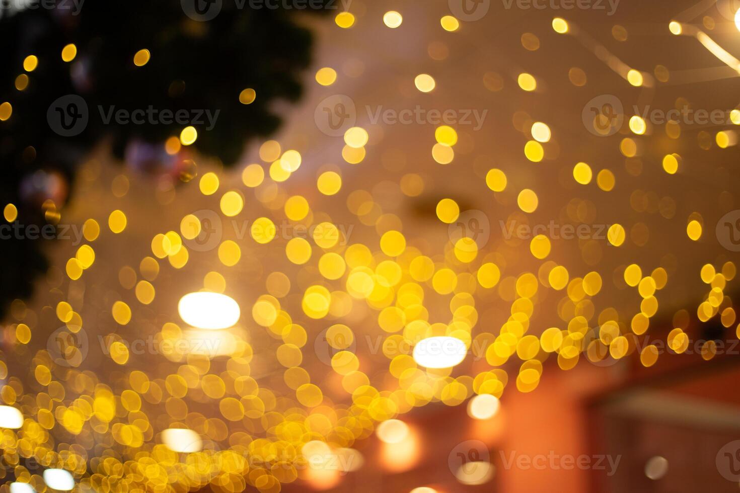 blur defocus spot light bulb bokeh colorful xmas festive pattern background magic nightlife celebration photo