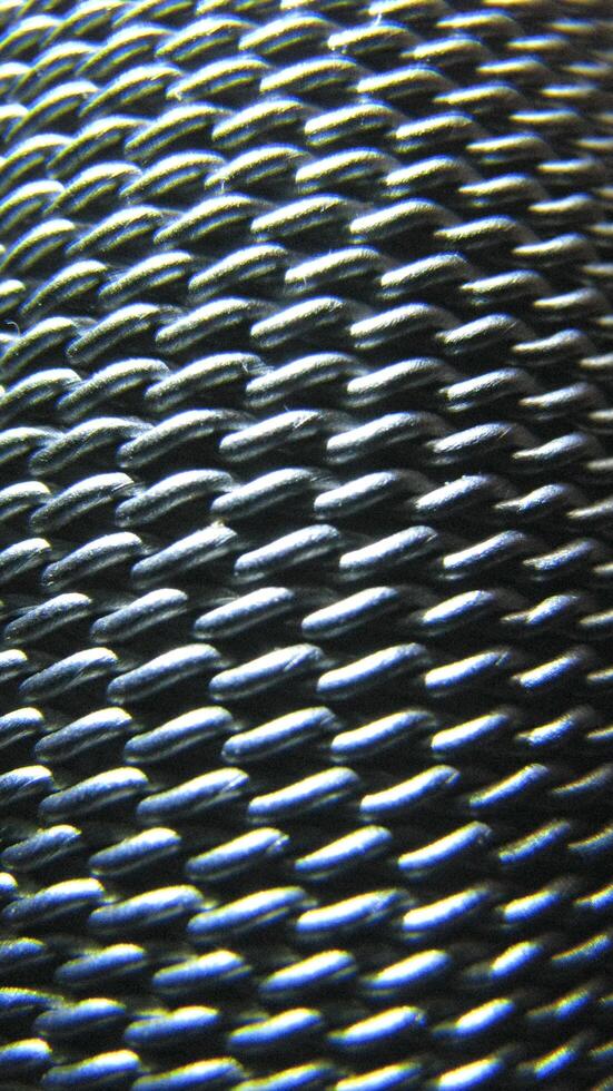 a close up of a metal wire photo