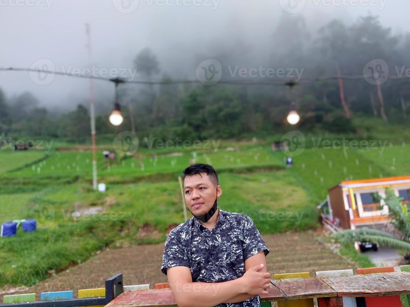 Holidays with family in the mountains, children and parents enjoy enjoying the holiday period, doing positive activities and having fun on Sundays photo