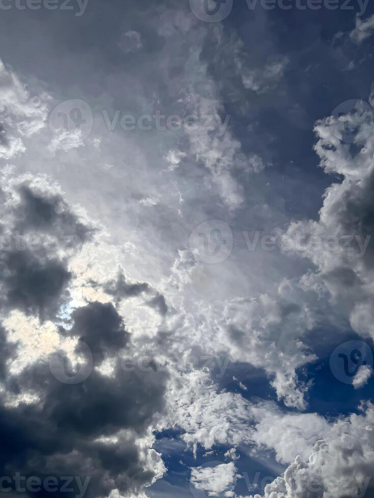 Beautiful form of cumulonimbus clouds blue sky cloud gradient light white background. Beauty clear cloud good for multimedia background content creation photo