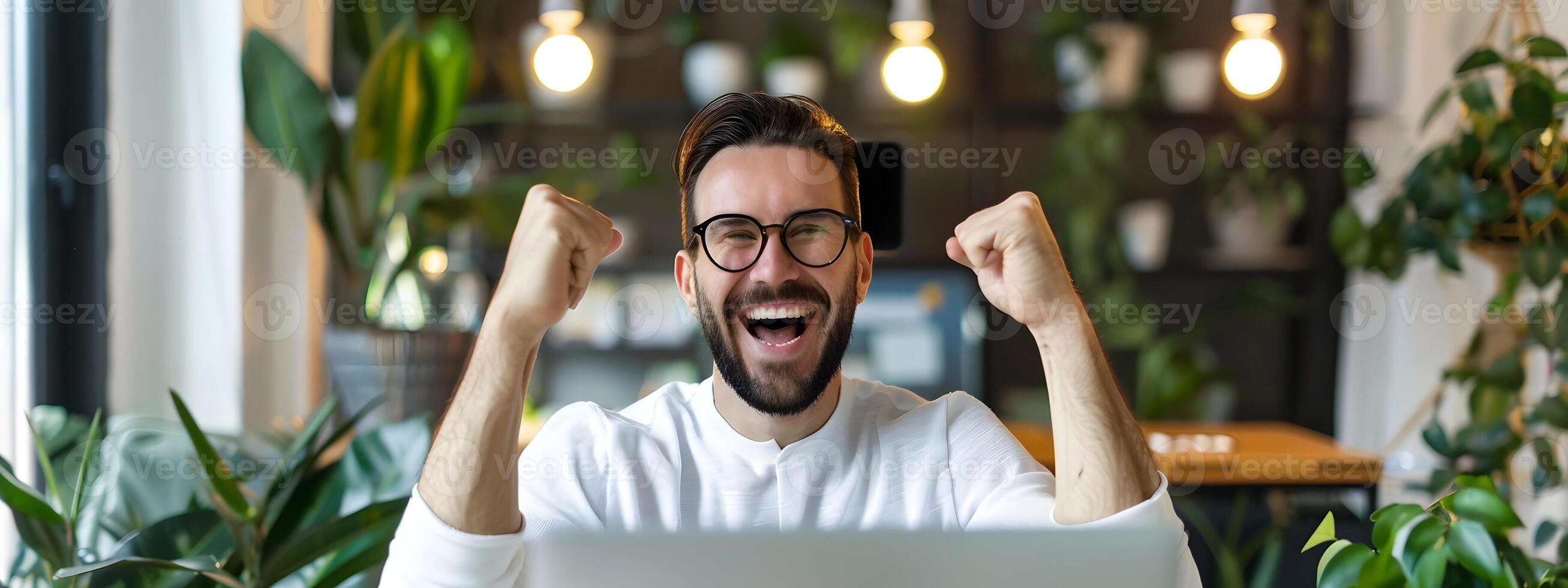 Happy Marketing Specialist Achieving Success in Dynamic Office Environment photo