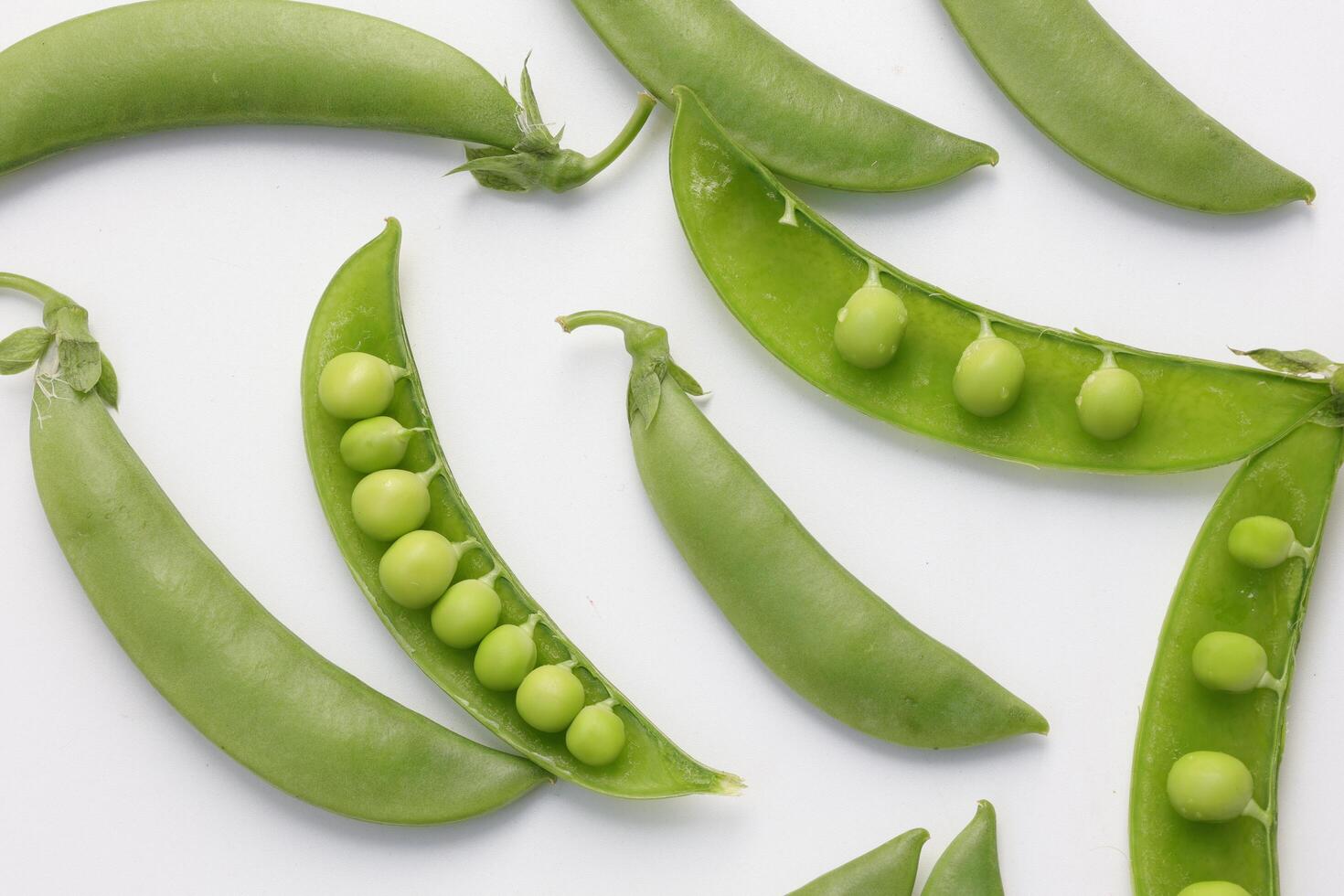 Pea on white background photo