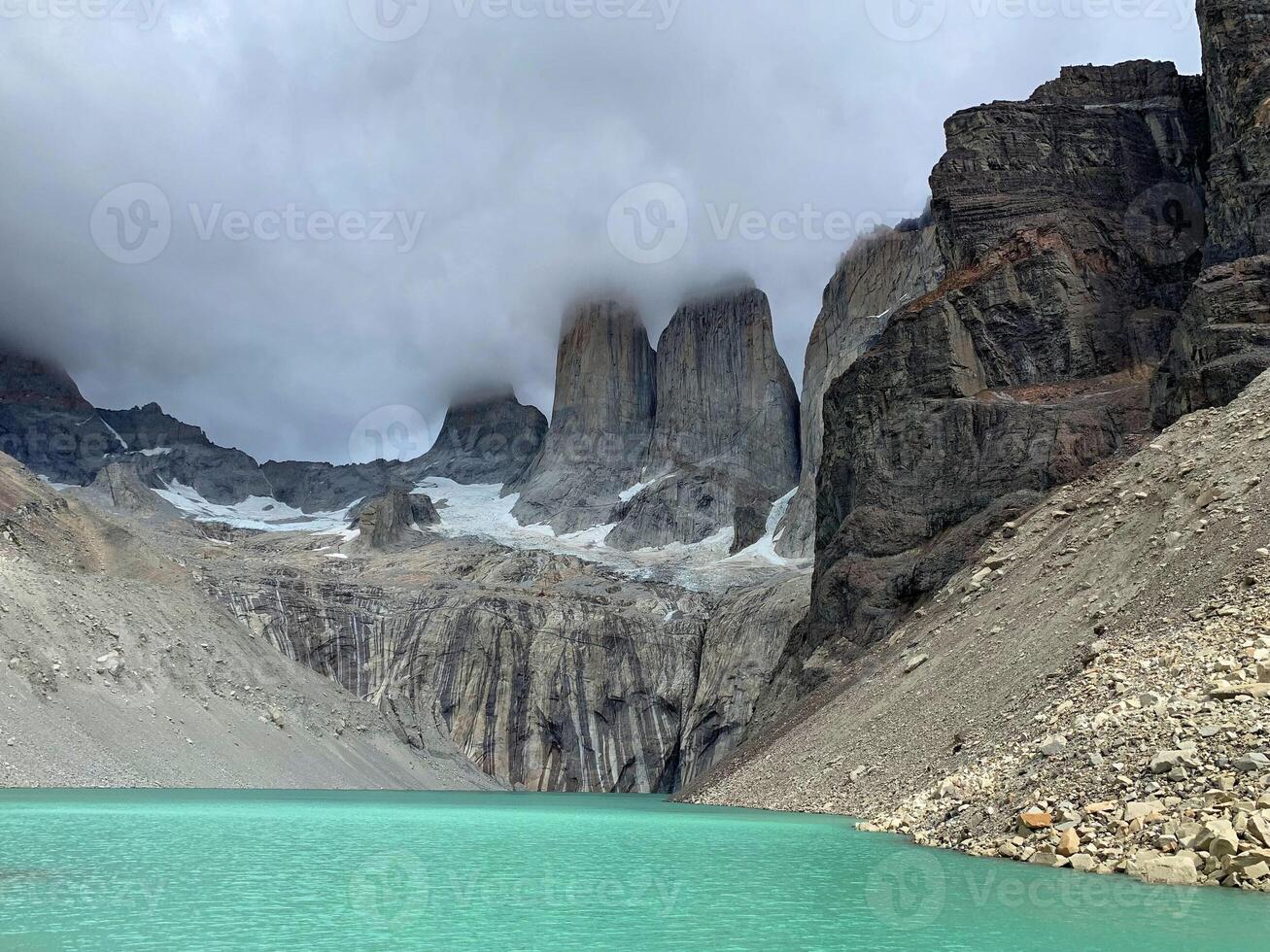 A wonderful view at Mirador Base Las Torres in a cloudy weather photo