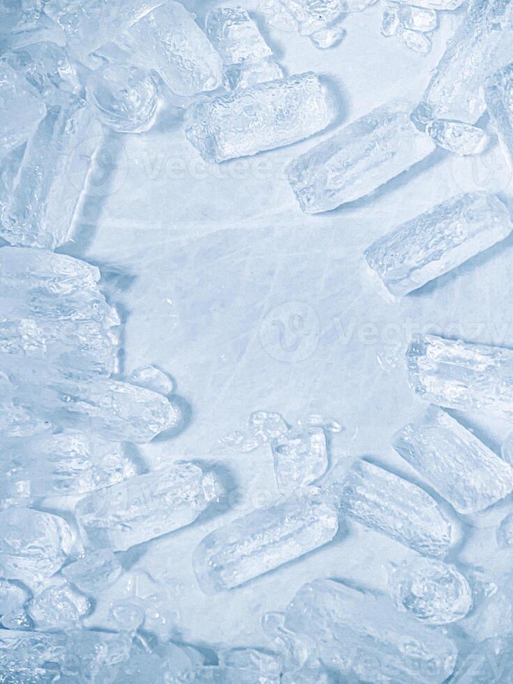 icecubes background,icecubes texture,icecubes wallpaper,ice helps to feel refreshed and cool water from the icecubes helps the water refresh your life and feel good.ice drinks for refreshment business photo