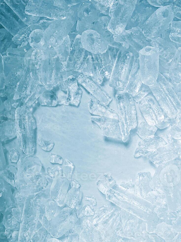 icecubes background,icecubes texture,icecubes wallpaper,ice helps to feel refreshed and cool water from the icecubes helps the water refresh your life and feel good.ice drinks for refreshment business photo