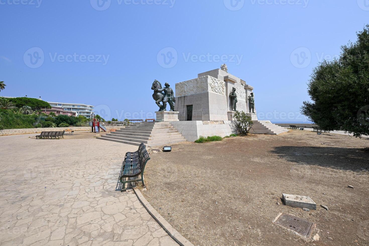 Monument to the Fallen of Africa - Syracuse, Italy photo