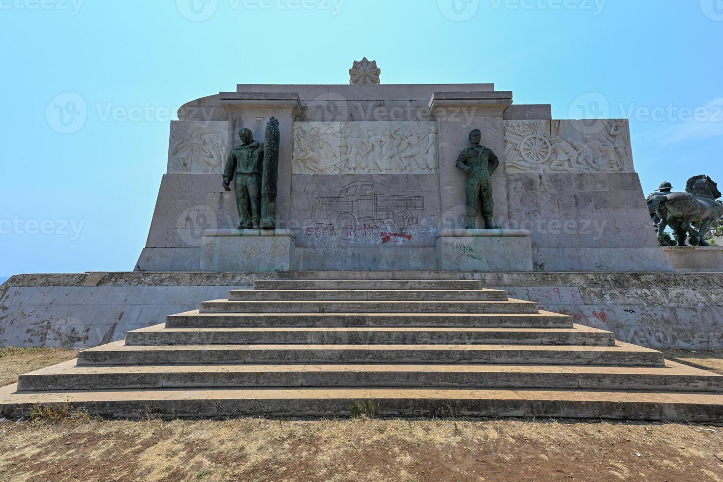 Monument to the Fallen of Africa - Syracuse, Italy photo