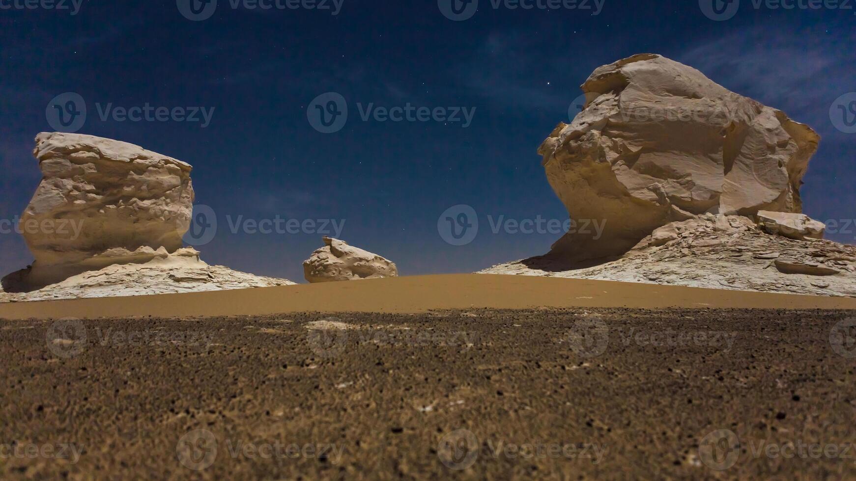 The White Desert at Farafra in the Sahara of Egypt. photo