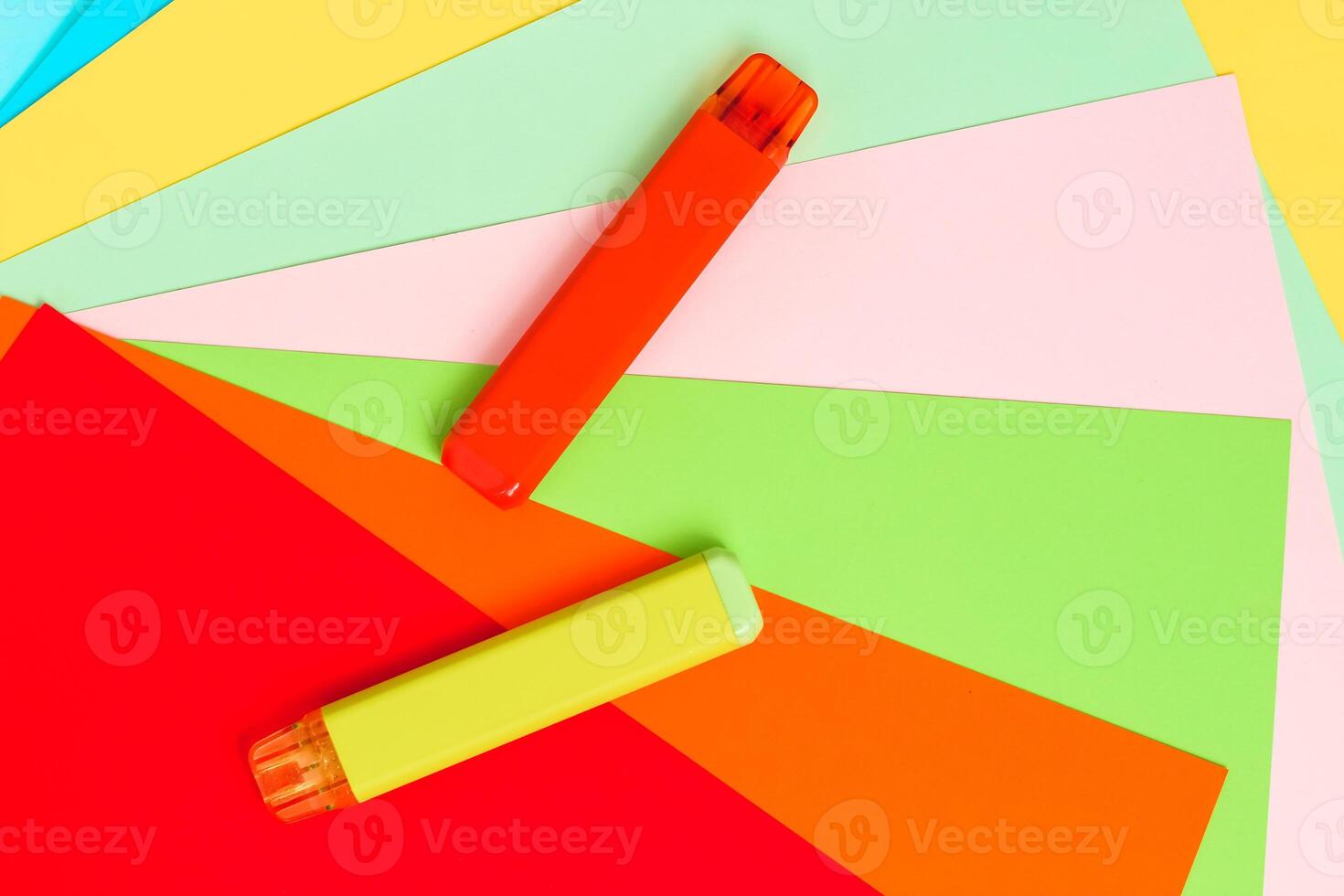 Nicotine disposable electronic cigarette, replacing cigarettes with tobacco. photo