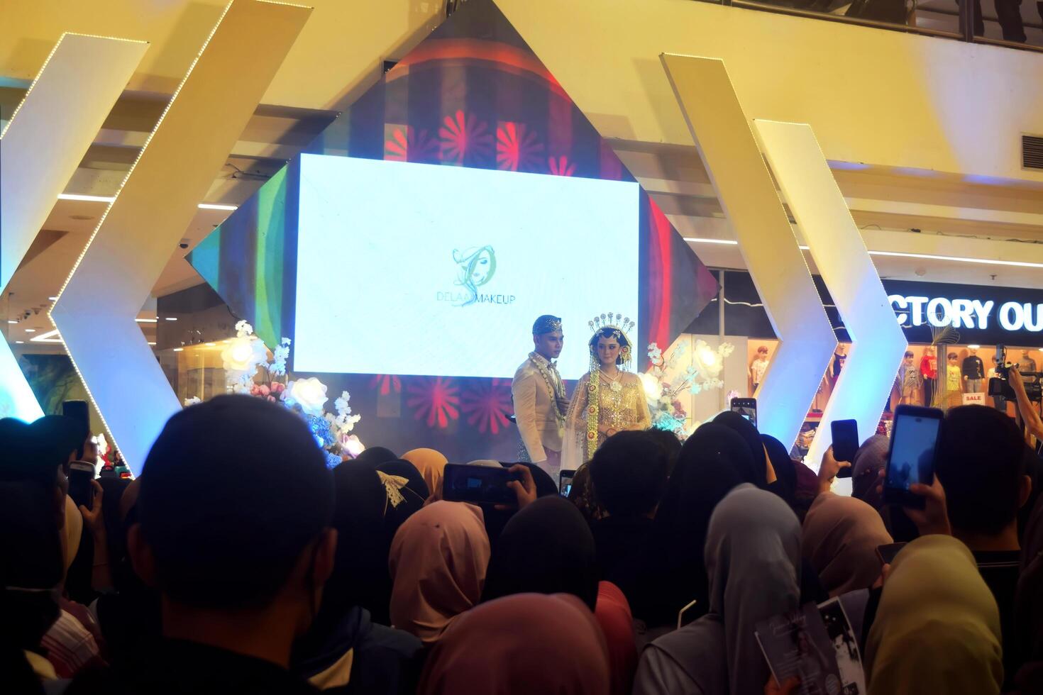 Tegal, Indonesia, 2023 - A wedding expo event at a mall in Tegal was attended by wedding models photo