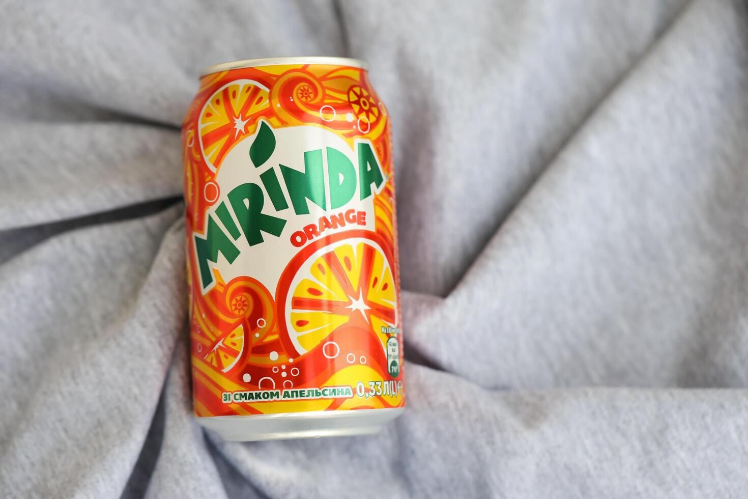 Kyiv, Ucrania - 4 4 mayo, 2023 mirinda naranja bebida en naranja agrios  estaño lata con clásico diseño y logo 47640408 Foto de stock en Vecteezy