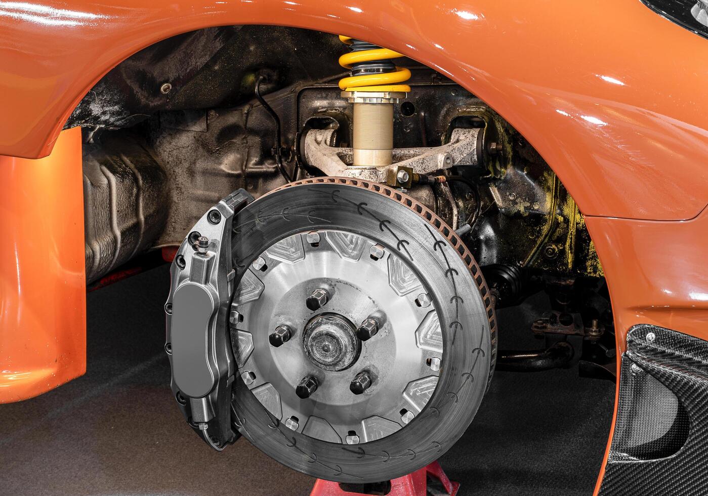 Maintenance of the front wheel brake system photo