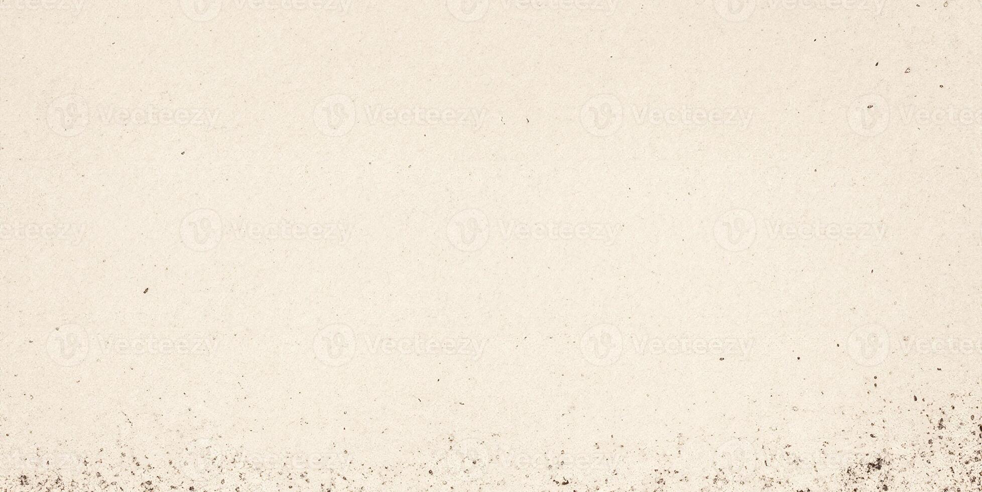 Light Brown Kraft Paper Texture Background with Unique Horizontal Design, Soft Natural Style for Creative Aesthetic Projects photo