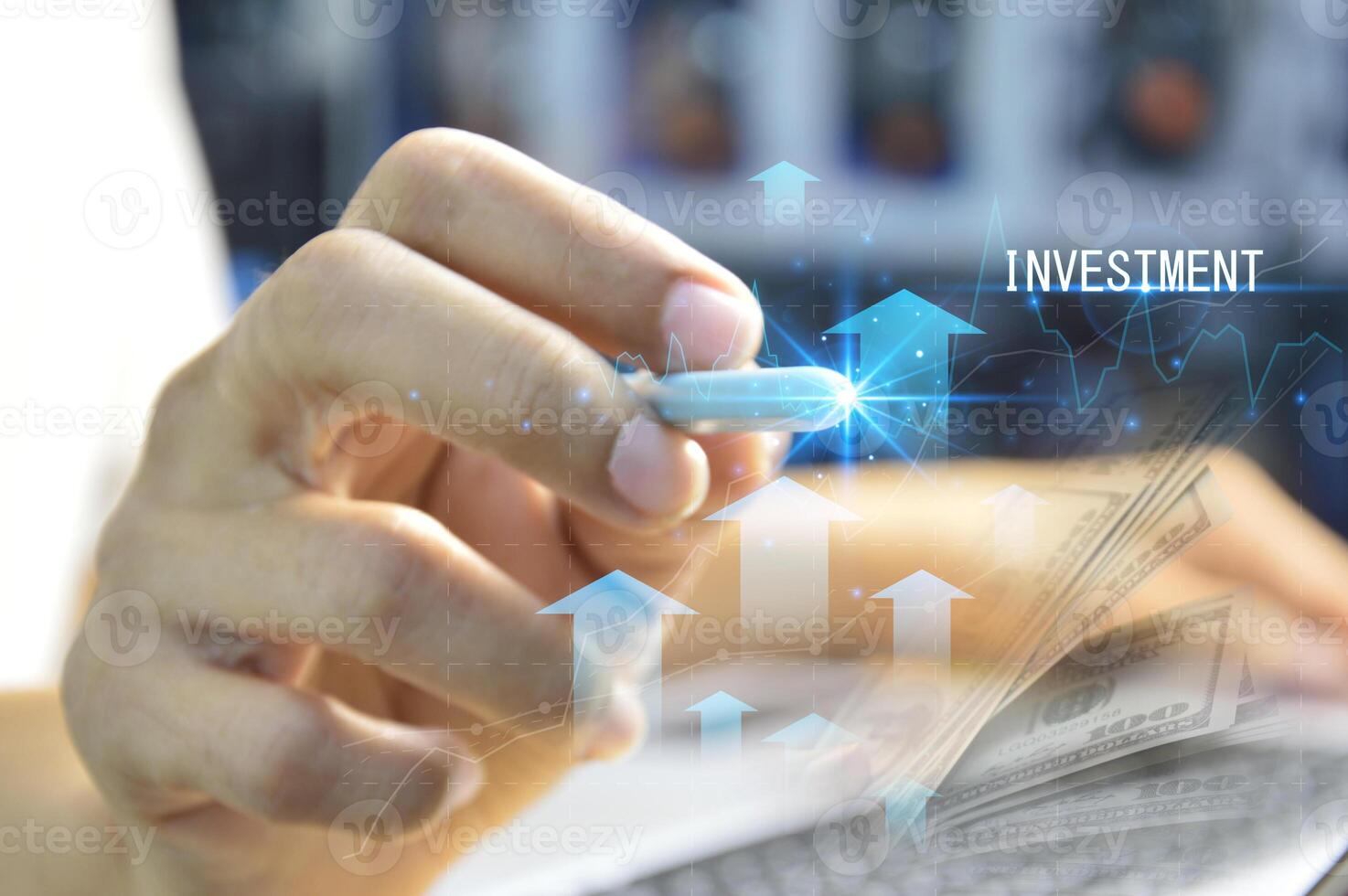 Optimal investment and profit ideas Time to invest in an uptrend and make profits photo