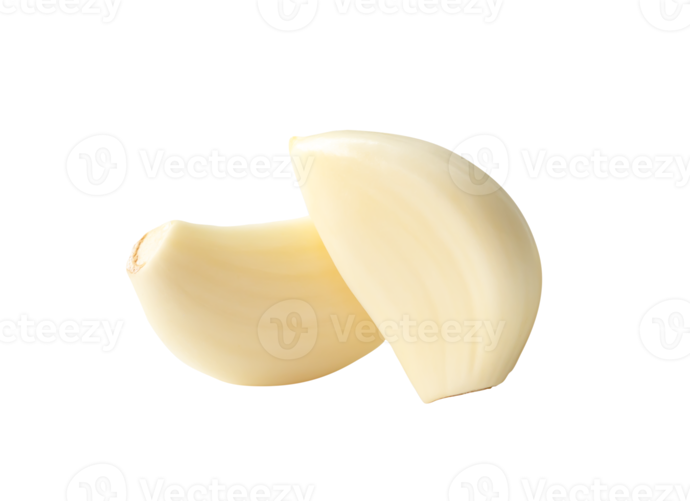 Front view of peeled garlic cloves in stack isolated with clipping path in file format png