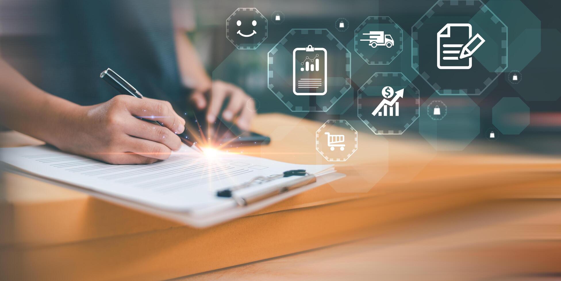 Startup or small business entrepreneur,Check sales and check business growth reports,order management in online stores,shopping on the internet,Selling online on Internet,SME,shipping boxes,e-commerce photo